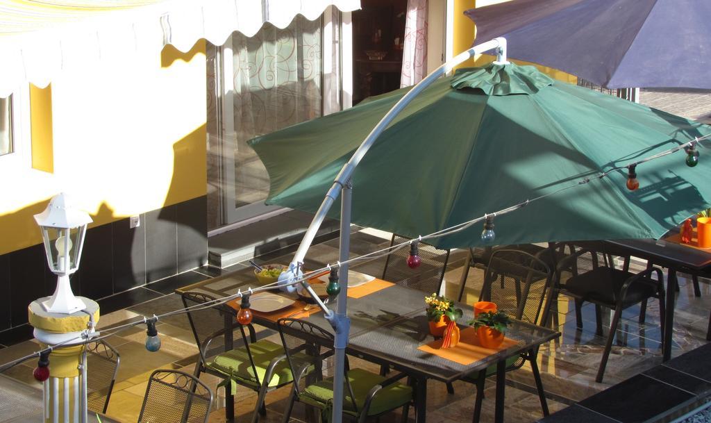Alt Baden Apartement Dunaszekcso Esterno foto