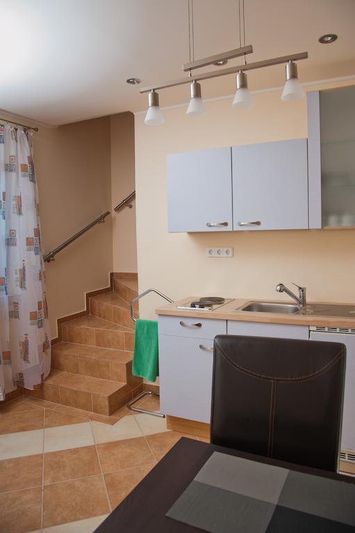 Alt Baden Apartement Dunaszekcso Camera foto